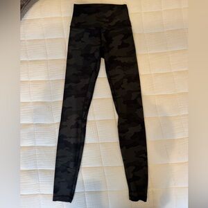 Lululemon Align Black Camo High-Rise Leggings 31”